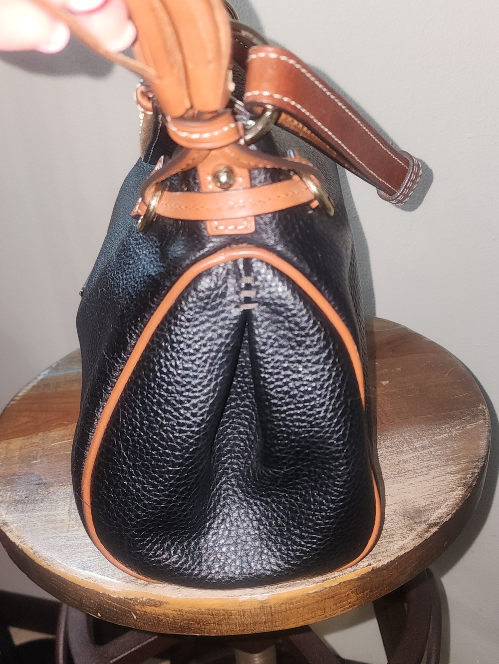 Dooney & Bourke Black Tan Pebbled Leather Flourentine Satchel Shoulder Bag - Picture 8 of 16